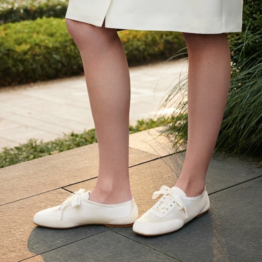 VIVAIA Cristina Light Gold Satin Lace-Up Flats‎ | EU 41.5 / US 10